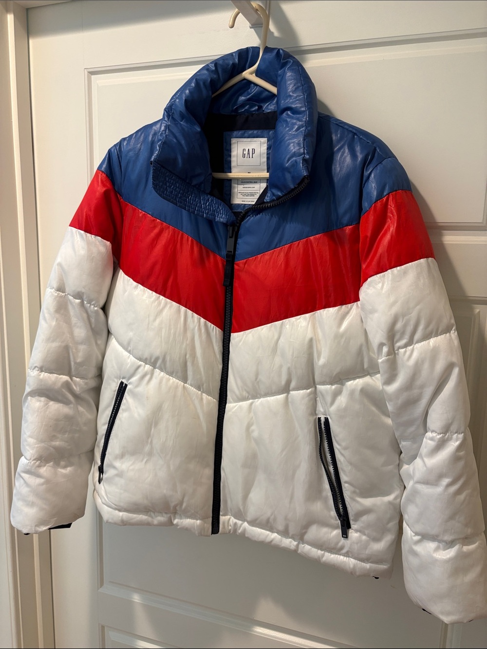 Gap Women’s Puffer Jacket Cold Control Max-Medium